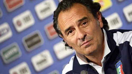 Prandelli chỉ ra chiến thuật phá "tiqui-taca" của TBN